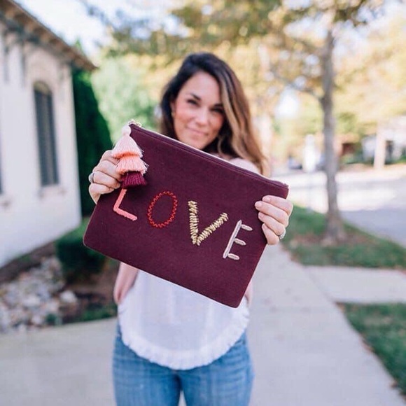 Embroidered Love Pouch - Picture 7 of 10